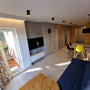 Waryńskiego 3c Skalny Widok Apartament